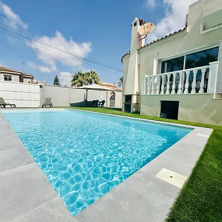 Hola Casita Villa *