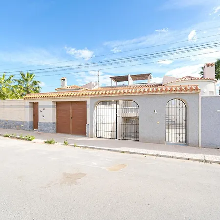Hola Casita Торевьиа